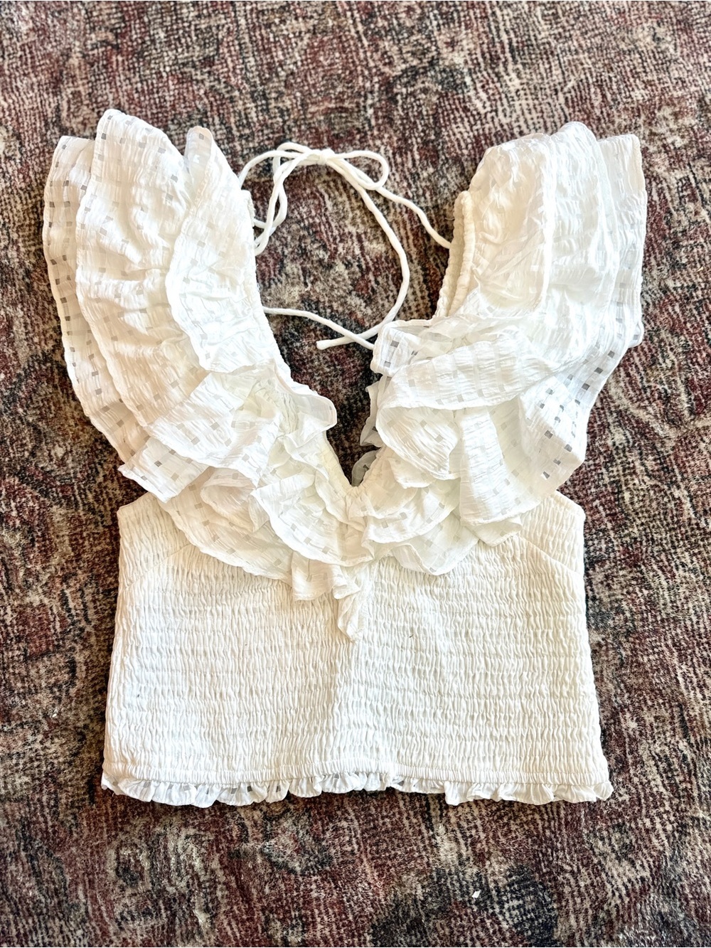 NWOT Flirty White Cropped Ruffle Sleeveless Top Medium Summer Feminine Preppy